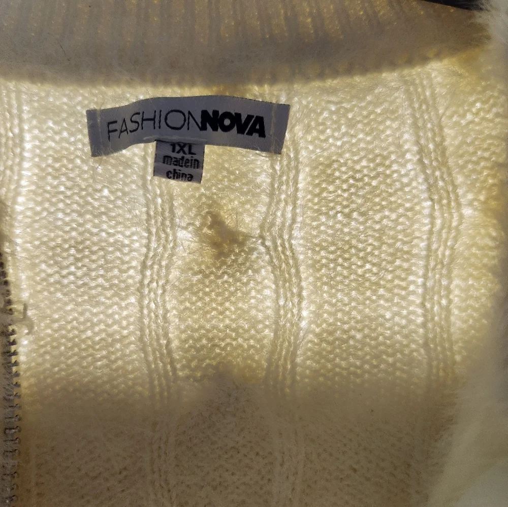 Cable Knit Ivory White Set - Picture 4 of 7